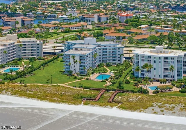 36th image of 220 Seaview Ct #413, Marco Island, FL 34145 | MLS# 226026956