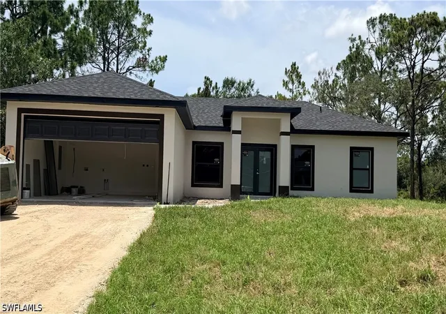 2nd image of 5233 Ne 44 St, Naples, FL 34120 | MLS# 226027883