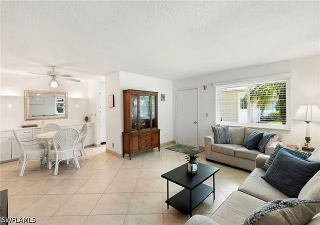 4th image of 766 Central Ave #119, Naples, FL 34102 | MLS# 226024860