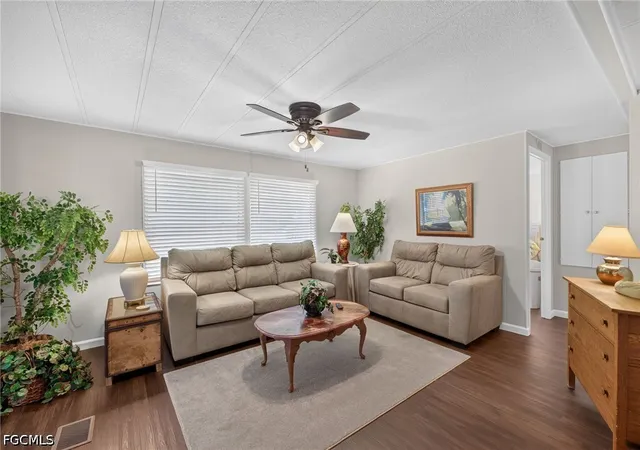 4th image of 820 Peaceful Dr, North Fort Myers, FL 33917 | MLS# 2026032489