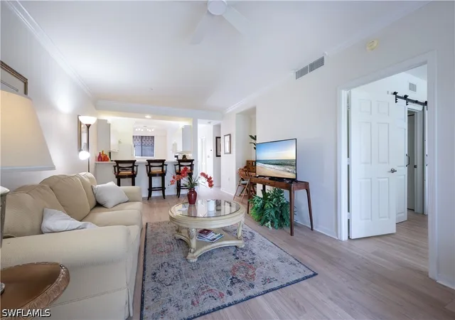 4th image of 431 Valerie Wy, Naples, FL 34104