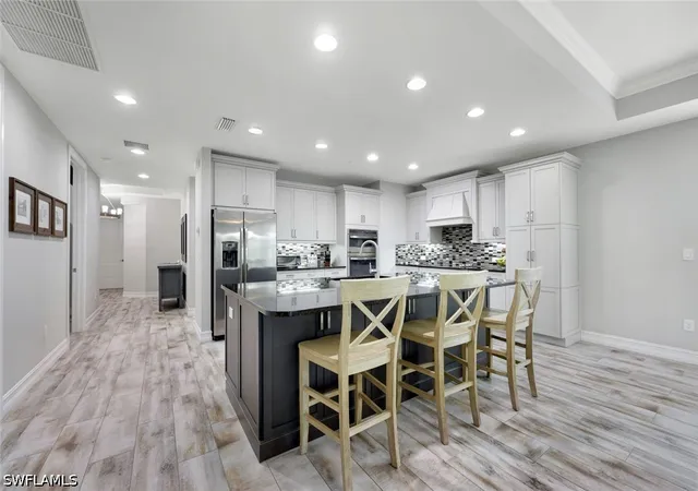 4th image of 7801 Hawthorne Dr, Naples, FL 34113