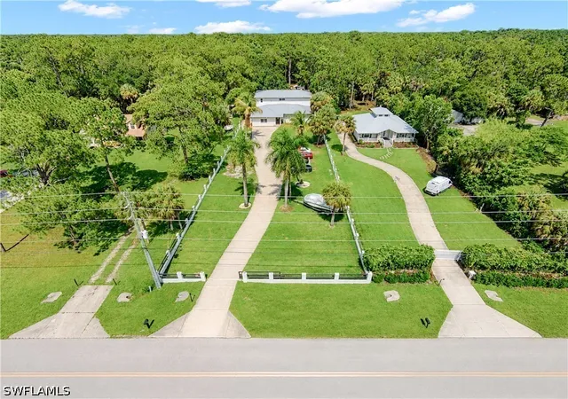 50th image of 1030 39th St Sw, Naples, FL 34117 | MLS# 226027858
