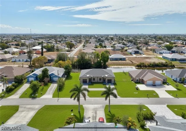 1st image of 542/544 Se 6th Ter, Cape Coral, FL 33990 | MLS# 226027918