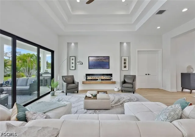 5th image of 1337 Caloosa Dr, Fort Myers, FL 33901 | MLS# 2026032570
