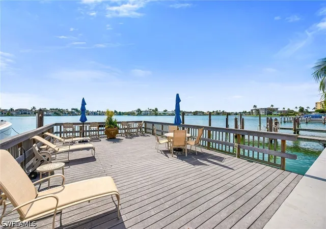 2nd image of 3500 Gulf Shore Blvd N, Naples, FL 34103
