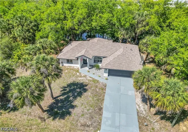 Photo 3 of Single family home for sale at 26140 Hapsburg Rd, Punta Gorda, FL 33955 | MLS# 2026032605 | Listing updated on 2026-08-10