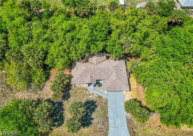 Photo 3 of Single family home for sale at 26140 Hapsburg Rd, Punta Gorda, FL 33955 | MLS# 2026032605 | Listing updated on 2026-08-10