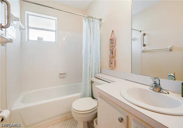 2nd image of 2222 Ne 1St Wy, Boynton Beach, FL 33435