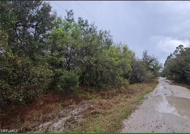 4th image of 7621 21st Place, Lehigh Acres, FL 33936 | MLS# 226028020