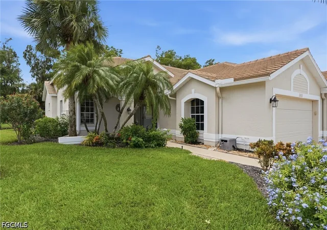Photo 1 of Townhouse for sale at 14980 Hickory Greens Ct, Fort Myers, FL 33912 | MLS# 2026032655 | Listing updated on 2026-08-03