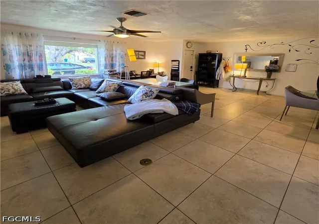 4th image of 613 Se 46Th Ter #A-B, Cape Coral, FL 33904 | MLS# 2026032656
