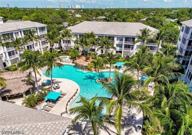 Listing Photo 5 - Condo for sale in building located at 3881 Kens Wy, Bonita Springs, FL 34134 - Unit #4301