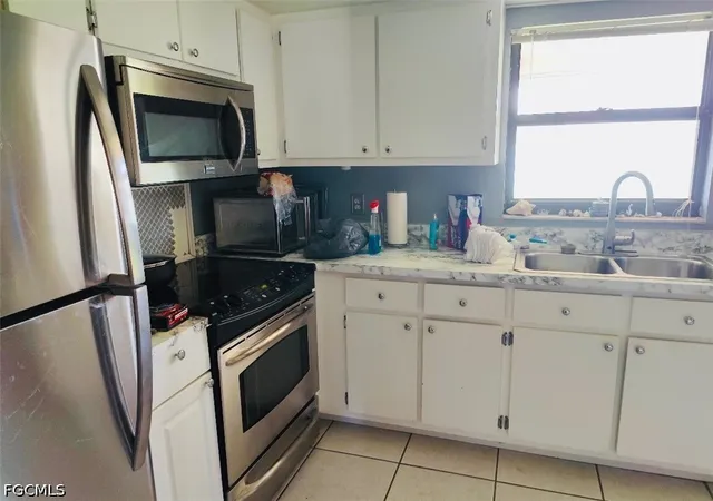 2nd image of 3609 Sw 6th Pl, Cape Coral, FL 33914 | MLS# 2026032682