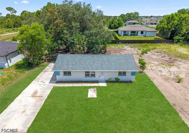 2nd image of 3203 28th Street Sw, Lehigh Acres, FL 33976 | MLS# 2026032710