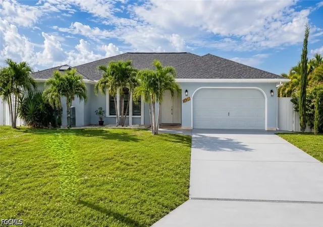 Photo 1 of Single family home for sale at 1520 Se 20th Court, Cape Coral, FL 33990 | MLS# 2026032713 | Listing updated on 2026-08-07