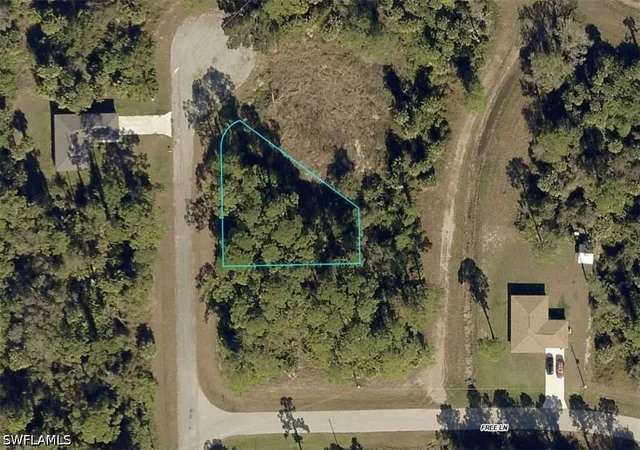 1st image of 6004 Longfellow Ct, La Belle, FL 33935 | MLS# 226028093