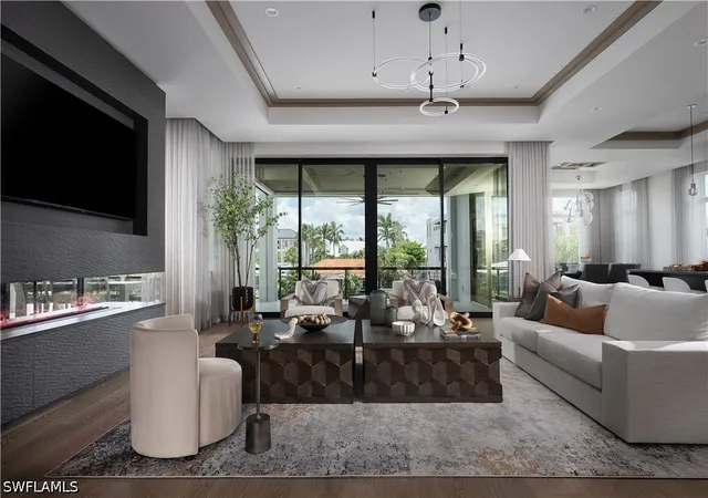 4th image of 141 Channel Dr, Naples, FL 34108 | MLS# 226028092