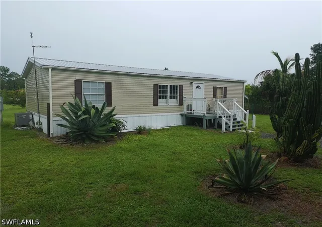 Photo 4 of Manufactured home for sale at 451 Bald Cypress Ave, Clewiston, FL 33440 | MLS# 226027578 | Listing updated on 2026-08-02
