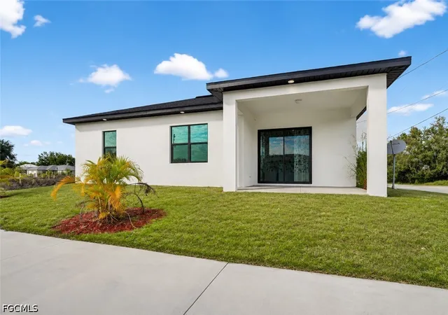 3rd image of 2513 69Th St W, Lehigh Acres, FL 33971 | MLS# 2026032730
