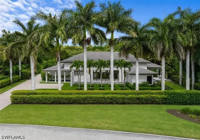Photo 1 of Single family home for sale at 4341 Brynwood Dr, Naples, FL 34119 | MLS# 226027957 | Listing updated on 2026-08-04