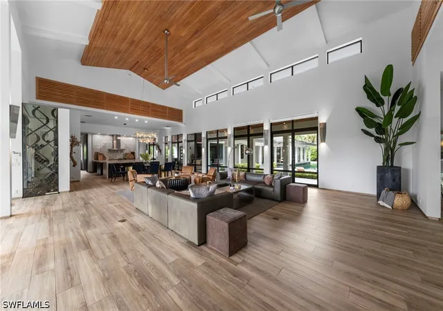 Photo 4 of Single family home for sale at 4341 Brynwood Dr, Naples, FL 34119 | MLS# 226027957 | Listing updated on 2026-08-04