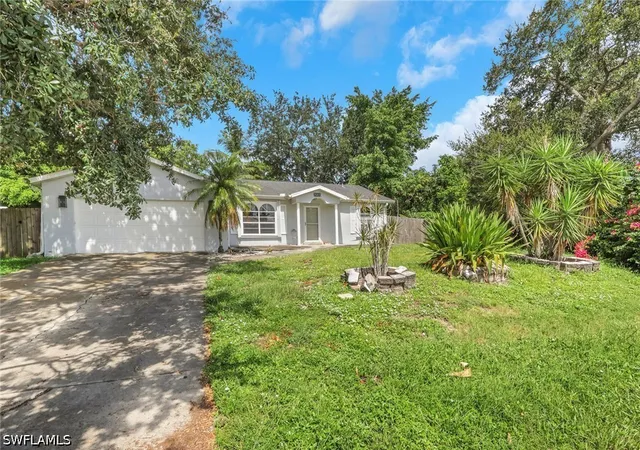 Photo 1 of Single family home for sale at 2001 48th Street Sw, Naples, FL 34116 | MLS# 226027758 | Listing updated on 2026-08-06