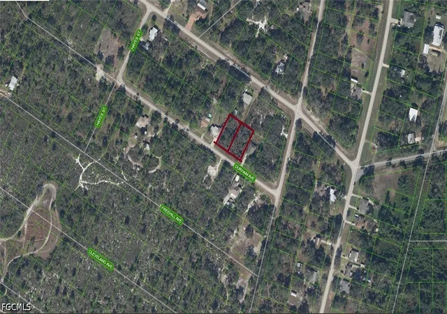 2nd image of 305 & 307 Durham Ave, Lake Placid, FL 33852 | MLS# 2026032821