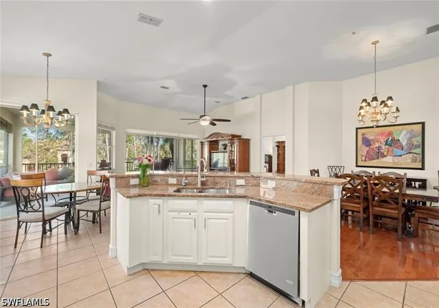 Listing Photo 4 - Condo for sale in building located at 11053 Harbour Yacht Ct, Fort Myers, FL 33908 - Unit #201