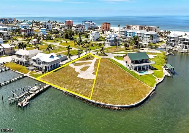 2nd image of 655 Matanzas Ct, Fort Myers Beach, FL 33931 | MLS# 2026032829
