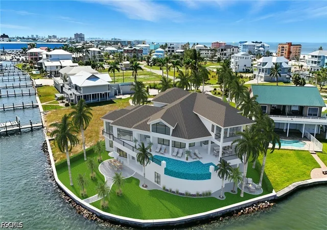 2nd image of 645 Matanzas Ct, Fort Myers Beach, FL 33931 | MLS# 2026032834