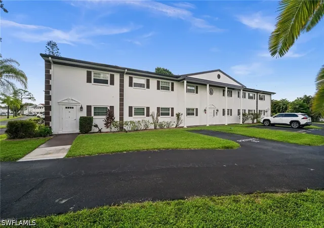 Condo for sale at 7001 New Post Dr #3, North Fort Myers, FL 33917 | MLS# 226027955