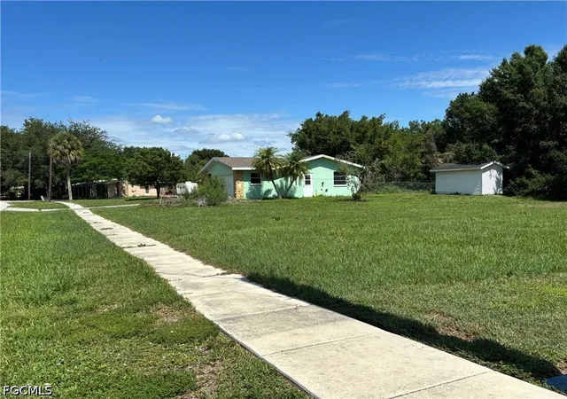 4th image of 8206 Riverside Dr, Punta Gorda, FL 33982 | MLS# 2026032853
