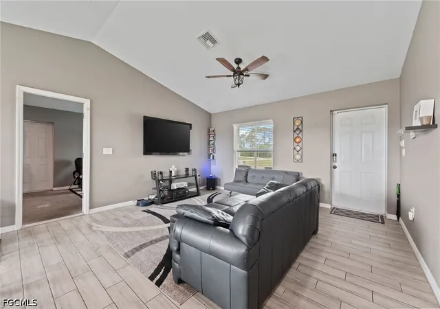 4th image of 5011 Dania Cir, Labelle, FL 33935 | MLS# 2026032856