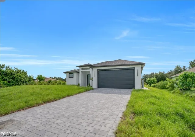 5th image of 4629 Dora Ave N, Lehigh Acres, FL 33971 | MLS# 2026032888