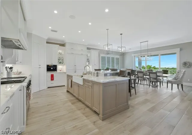 5th image of 564 Spinnaker Dr, Marco Island, FL 34145 | MLS# 226027935