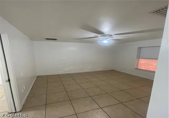 4th image of 1137/1139 Homer Ave S, Lehigh Acres, FL 33973 | MLS# 2026032907