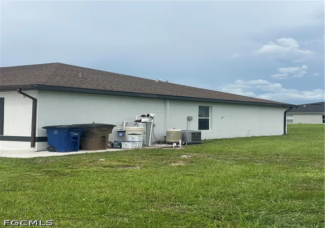 8th image of 1137/1139 Homer Ave S, Lehigh Acres, FL 33973 | MLS# 2026032907