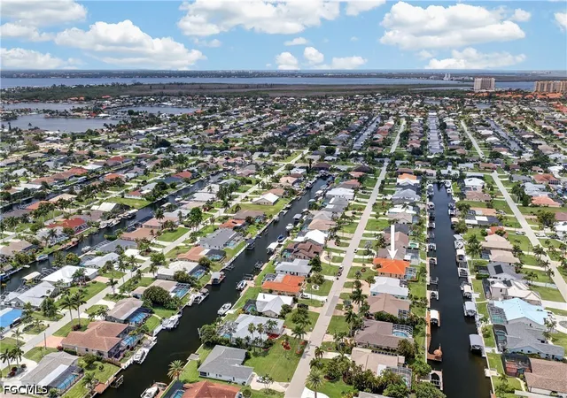 2nd image of 4934 Sw 10th Ave, Cape Coral, FL 33914 | MLS# 2026032909