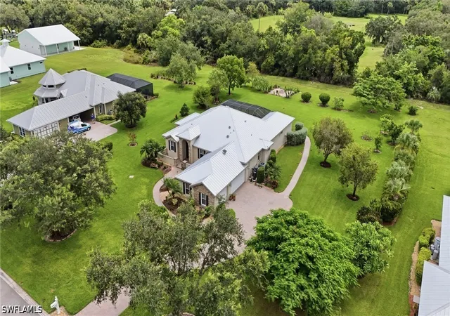 Photo 3 of Single family home for sale at 4651 Castalia Ct, Fort Myers, FL 33905 | MLS# 226027985 | Listing updated on 2026-08-31