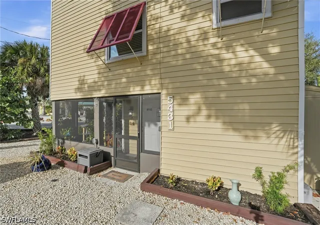 3rd image of 5431 Oak Ridge Ave, Fort Myers Beach, FL 33931 | MLS# 226027424