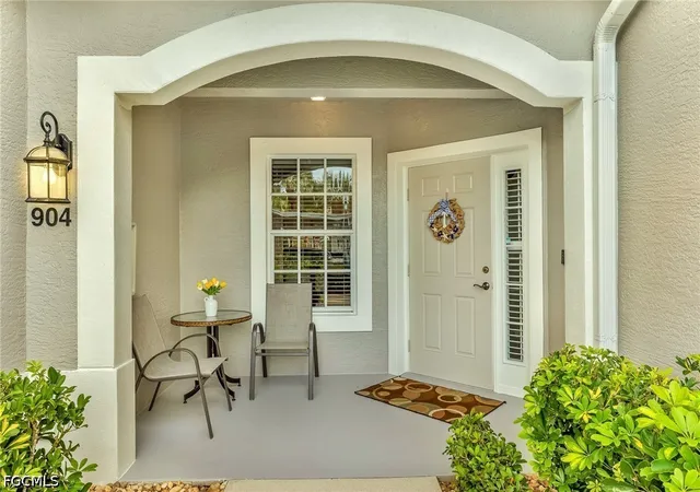Photo 3 of Sale Pending at 10134 Colonial Country Clb Blvd #904, Fort Myers, FL 33913 | MLS# 2026032922 | Listing updated on 2026-08-31