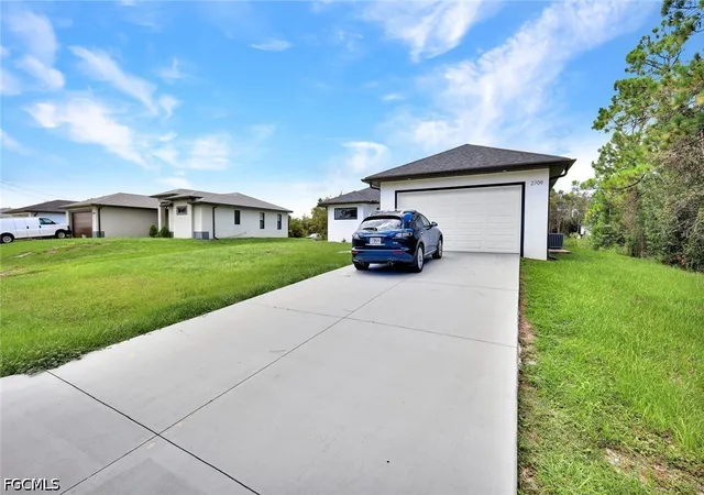 17th image of 2709 53rd St Sw, Lehigh Acres, FL 33976 | MLS# 2026032963