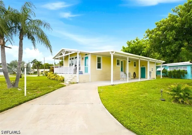 2nd image of 444 Riviera Blvd W, Naples, FL 34112 | MLS# 226028013
