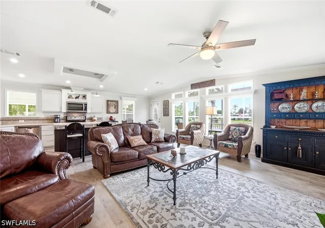 5th image of 444 Riviera Blvd W, Naples, FL 34112 | MLS# 226028013