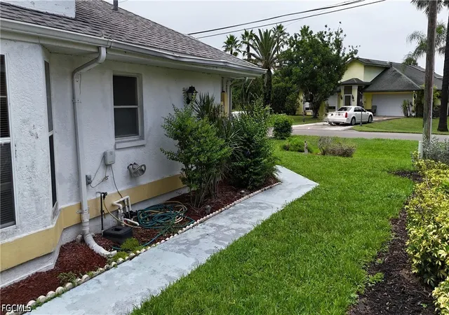Photo 3 of Townhouse for sale at 1921 Golfside Village Dr, Lehigh Acres, FL 33936 | MLS# 2026032981 | Listing updated on 2026-10-07