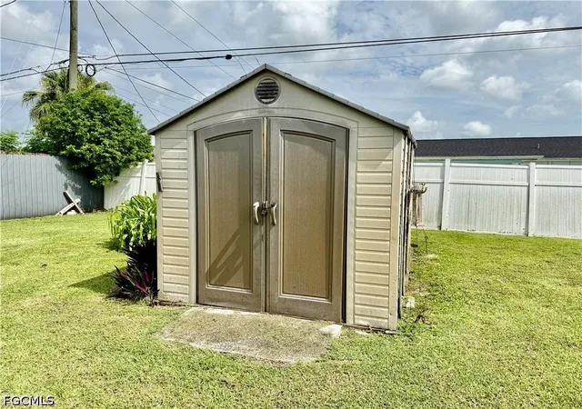4th image of 1219 Dunndale St, Lehigh Acres, FL 33936 | MLS# 2026032999