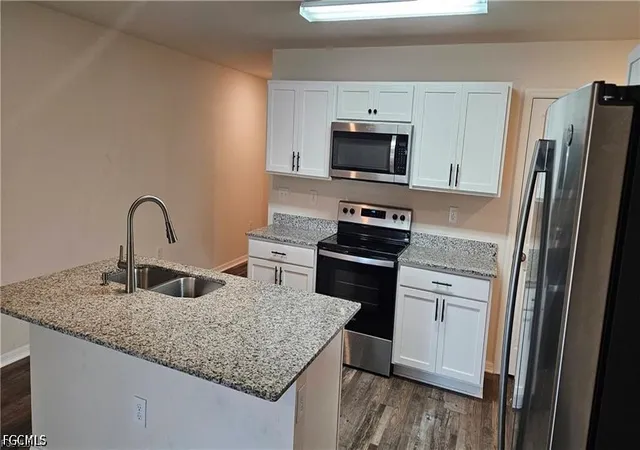 Photo 4 of Townhouse for sale at 9028 Aegean Cir, Lehigh Acres, FL 33936 | MLS# 2026033015 | Listing updated on 2026-08-04
