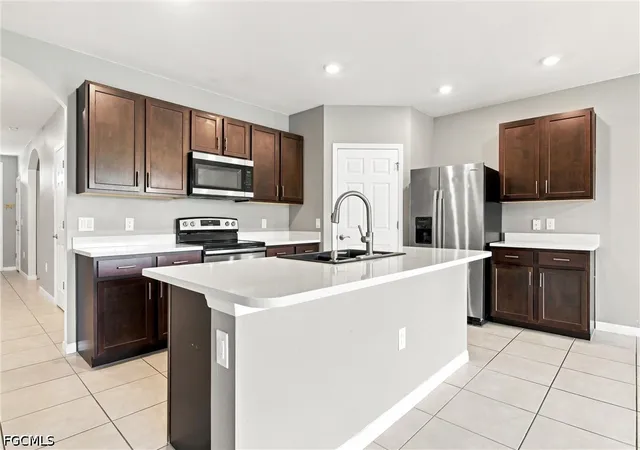 4th image of 3180 Cozumel Ct, Cape Coral, FL 33909 | MLS# 2026033019