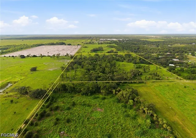 1st image of 3291 Fort Denaud Rd, Labelle, FL 33935 | MLS# 2026033033